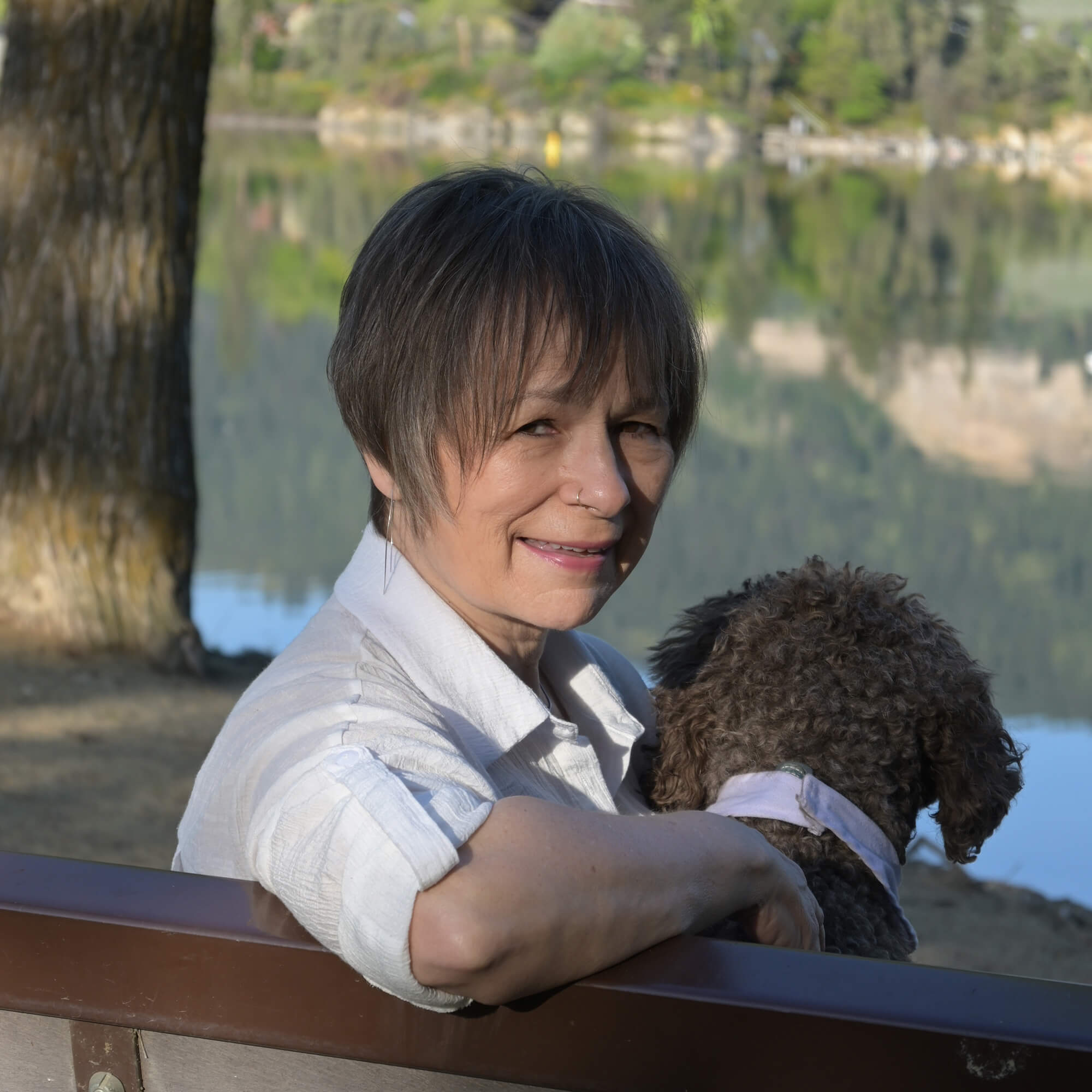 Lois Agrey and herapy dog Katia
